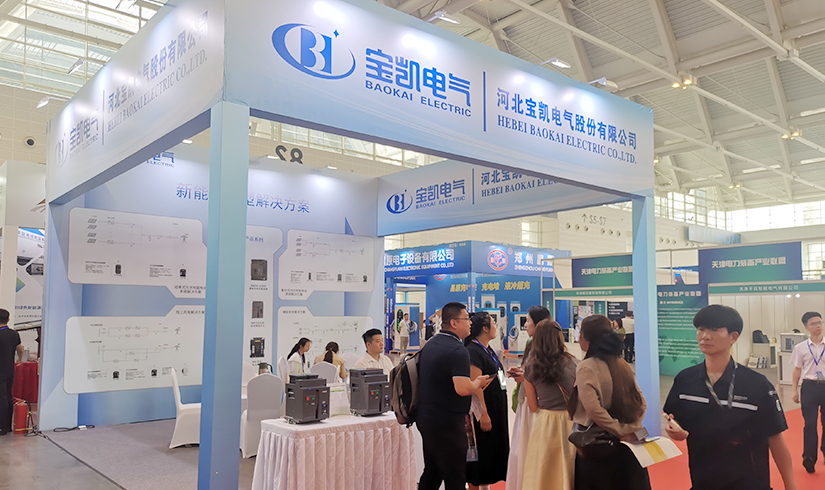 暴击行业天花板！jinnianhui今年会电气硬核技术亮相天津清洁能源展，引央视记者及能源产业巨头现场“挖宝”